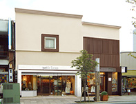 petit Luxe